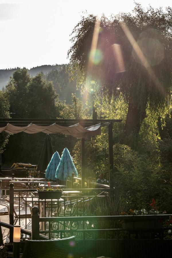 Logis Hotel Restaurant Auberge De L'Espinouse Fraisse-sur-Agout Esterno foto