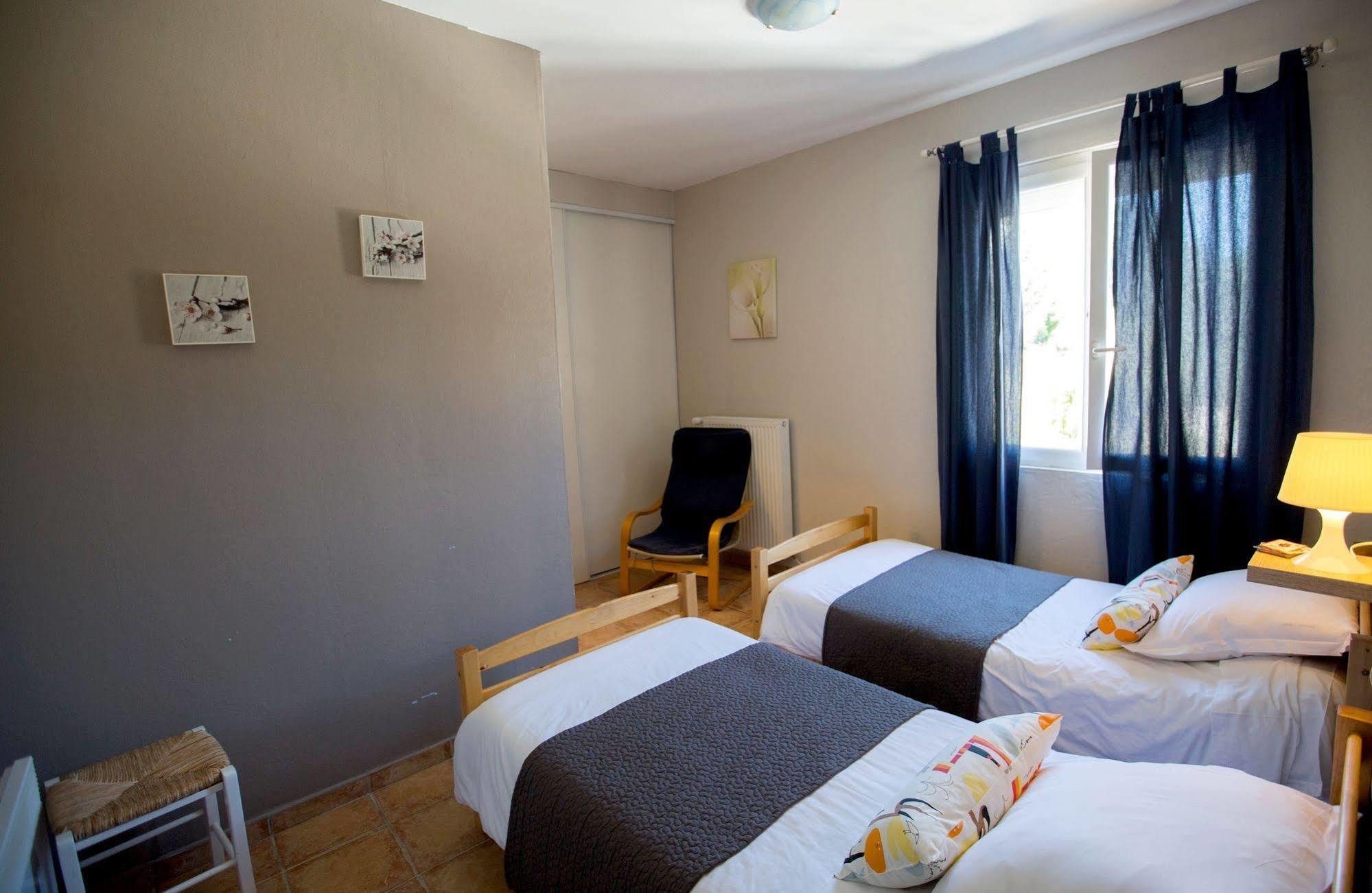 Logis Hotel Restaurant Auberge De L'Espinouse Fraisse-sur-Agout Esterno foto